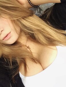 Карина в Южно-Сахалинске. Проститутка Фото 100% Леди Досуг | Love65a.ru